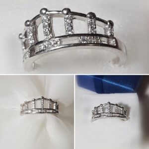 Royal Königin- Ring- Größe 53- 925.er Silber